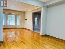 33 CHERRYTREE DRIVE | Brampton Ontario | Slide Image Eight