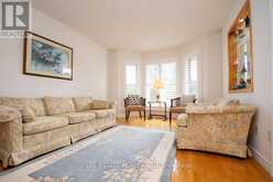 8 ISLAND BAY DRIVE | Bobcaygeon Ontario | Slide Image Three