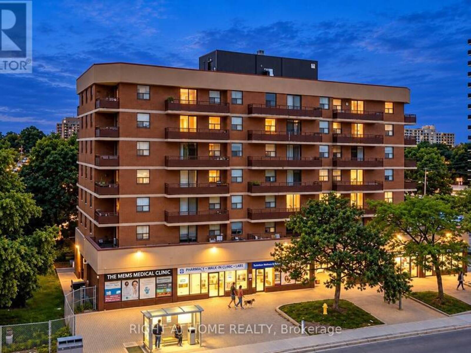 706 - 1881 JANE STREET, Toronto, Ontario M9N 3S7