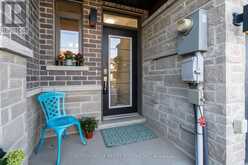 4008 CROWN STREET | Beamsville Ontario | Slide Image Three