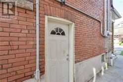 139 BALSAM AVENUE S | Hamilton Ontario | Slide Image Nine