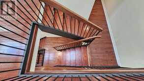 15 BOND CRESCENT | Richmond Hill Ontario | Slide Image Seventeen