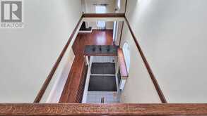15 BOND CRESCENT | Richmond Hill Ontario | Slide Image Eighteen