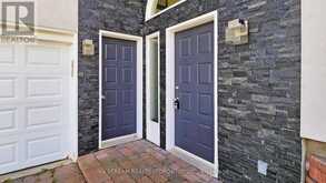 15 BOND CRESCENT | Richmond Hill Ontario | Slide Image Two