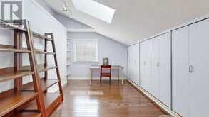 15 BOND CRESCENT | Richmond Hill Ontario | Slide Image Thirty