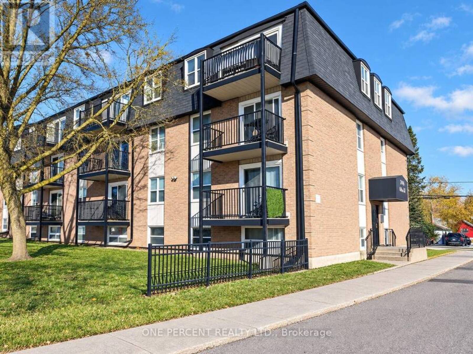 206 - 25 COLLEGE STREET E, Belleville, Ontario K8P 3A3