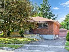 522 DUNKIRK AVENUE Oshawa Ontario, L1H 3G7