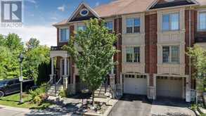 370 DOAK LANE | Newmarket Ontario | Slide Image Thirty-one