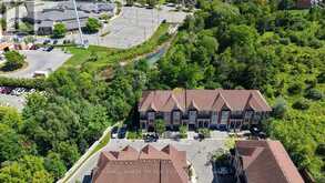 370 DOAK LANE | Newmarket Ontario | Slide Image Thirty-two