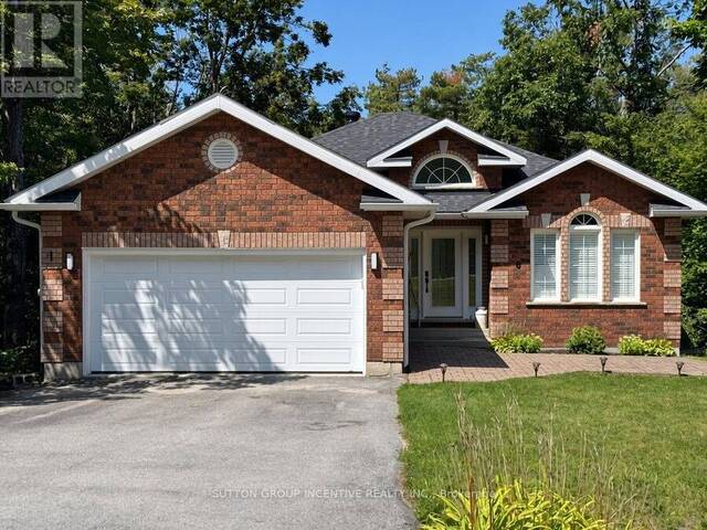8 ALPINE WAY Oro-Medonte Ontario, L0L 2L0 - 4 Bedrooms Home For Sale