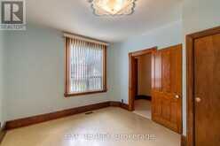 40 MARCUS STREET | Barrie Ontario | Slide Image Twelve