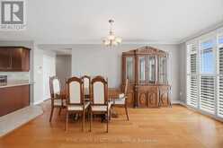 601 - 1998 IRONSTONE DRIVE | Burlington Ontario | Slide Image Twelve