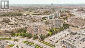 209 - 33 WELDRICK ROAD E | Richmond Hill Ontario | Slide Image Thirty-seven