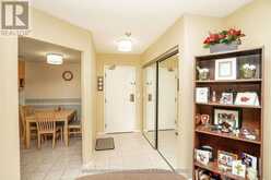 209 - 33 WELDRICK ROAD E | Richmond Hill Ontario | Slide Image Nine
