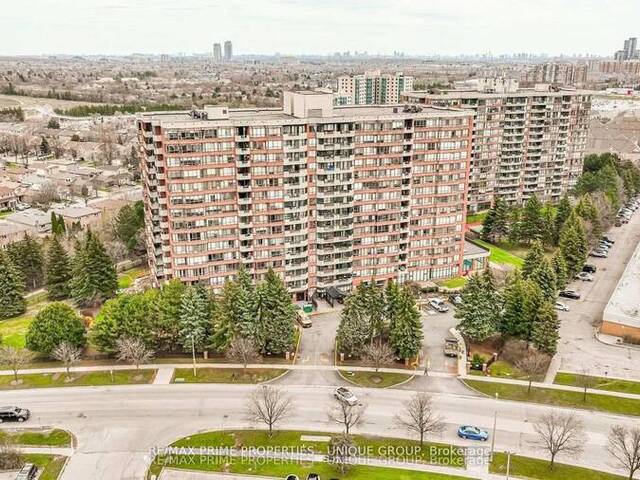 209 - 33 WELDRICK ROAD E Richmond Hill Ontario, L4C 8W4 - 3 Bedrooms Condo For Sale