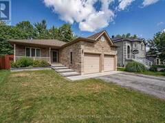 74 RUFFET DRIVE Barrie Ontario, L4N 0N8