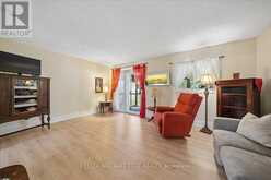 2320 MIDDLESMOOR CRESCENT | Burlington Ontario | Slide Image Nineteen