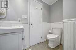 2320 MIDDLESMOOR CRESCENT | Burlington Ontario | Slide Image Thirty-seven