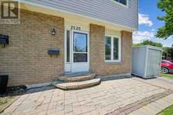 2320 MIDDLESMOOR CRESCENT | Burlington Ontario | Slide Image Six