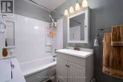 229 PINE BEACH DRIVE | Georgina Ontario | Slide Image Thirteen