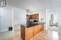 807 - 60 DISERA DRIVE | Vaughan Ontario | Slide Image Twelve
