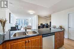 807 - 60 DISERA DRIVE | Vaughan Ontario | Slide Image Nineteen