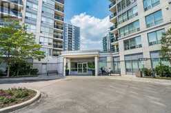 807 - 60 DISERA DRIVE | Vaughan Ontario | Slide Image Four