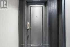 807 - 60 DISERA DRIVE | Vaughan Ontario | Slide Image Eight