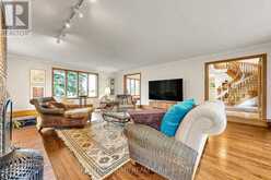 566 SUNSET BEACH ROAD | Richmond Hill Ontario | Slide Image Eight