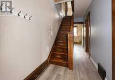 4 MARSHALL BOULEVARD | Toronto Ontario | Slide Image Five