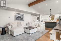 300 GREEN LANE | Whitestone Ontario | Slide Image Eight