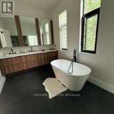 21 SHADBOLT COURT | Markham Ontario | Slide Image Thirteen
