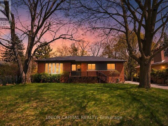 111 LIBBY BOULEVARD Richmond Hill Ontario, L4C 4V4 - 3 Bedrooms Home For Sale