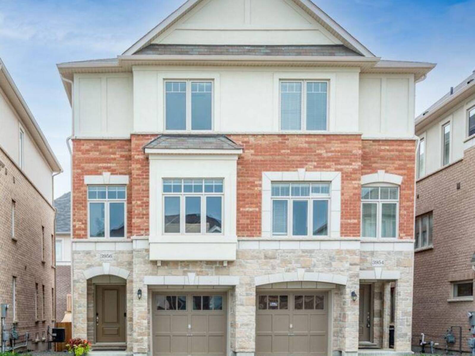 3956 TUFGAR CRESCENT, Burlington, Ontario L7M 1P8
