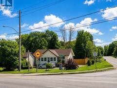 265 PASADENA DRIVE Georgina Ontario, L4P 2Z1
