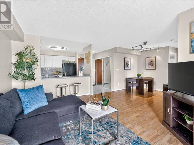 721 - 3 ELLESMERE STREET Richmond Hill Ontario, L4B 4N2 - 2 Bedrooms Condo For Sale