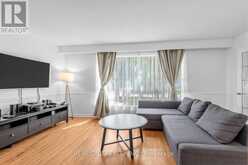 10 DEVINS DRIVE | Aurora Ontario | Slide Image One