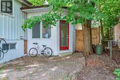 10 DEVINS DRIVE | Aurora Ontario | Slide Image Thirty-three