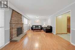 2535 PRIVET CRESCENT | Mississauga Ontario | Slide Image Thirty-three