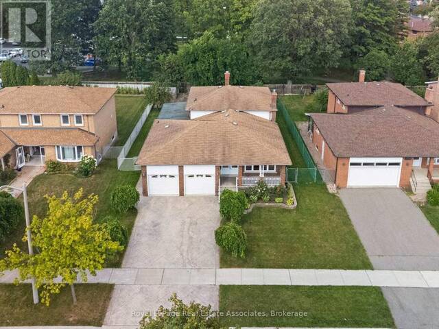 2535 PRIVET CRESCENT Mississauga Ontario, L5B 2S5 - 4 Bedrooms Home For Sale