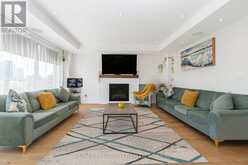2217 WATEROAK DRIVE | London Ontario | Slide Image Nine