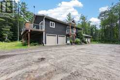 2285 SOUTHWOOD ROAD | Gravenhurst Ontario | Slide Image Three