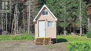 1555 MINNICOCK LAKE ROAD | Haliburton Ontario | Slide Image Five