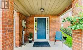 63 - 255 SHAFTSBURY AVENUE | Richmond Hill Ontario | Slide Image Four