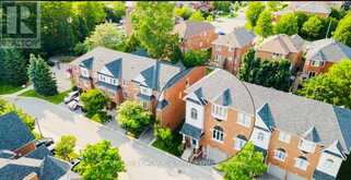 63 - 255 SHAFTSBURY AVENUE | Richmond Hill Ontario | Slide Image Five