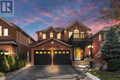 88 OLDE TOWN ROAD | Brampton Ontario | Slide Image One