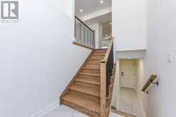 956 FOURTH STREET | Mississauga Ontario | Slide Image Seven