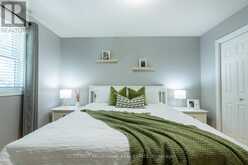 11 - 230 MEADOWBROOK DRIVE | Ancaster Ontario | Slide Image Nine