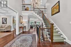 3 BRIDGEWATER DRIVE | Richmond Hill Ontario | Slide Image Twelve