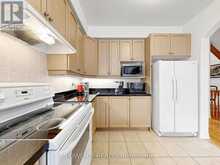16 BARKWOOD HOLLOW | Markham Ontario | Slide Image Fifteen